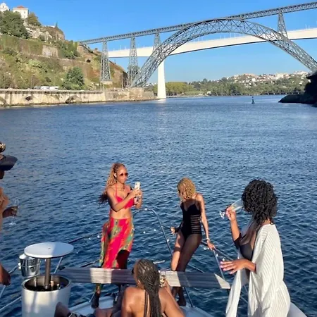 Diamante Douro - Boat Hotel en barco Vila Nova de Gaia